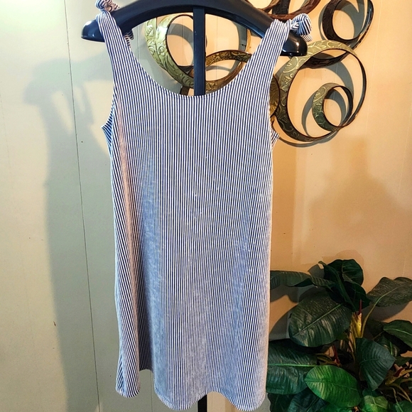 Wandering Dreams Adorable Comfy  Striped Dress - Picture 1 of 12